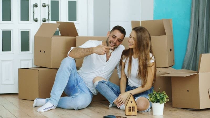 Happy movers